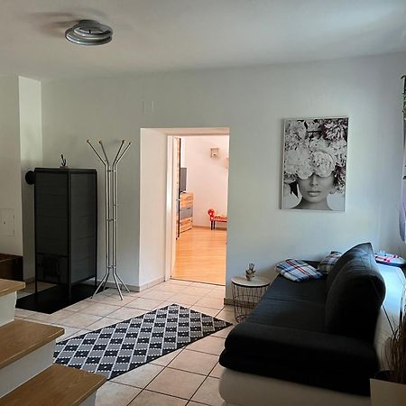 Ferienwohnung Eden Sachsenburg Esterno foto