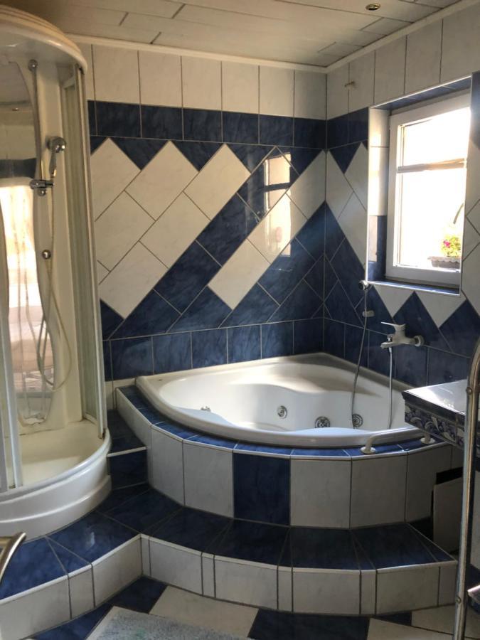 Ferienwohnung Eden Sachsenburg Esterno foto