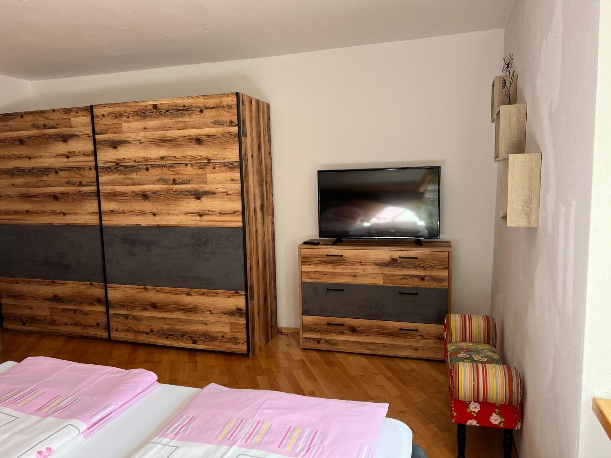 Ferienwohnung Eden Sachsenburg Esterno foto