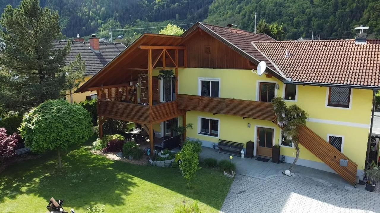 Ferienwohnung Eden Sachsenburg Esterno foto